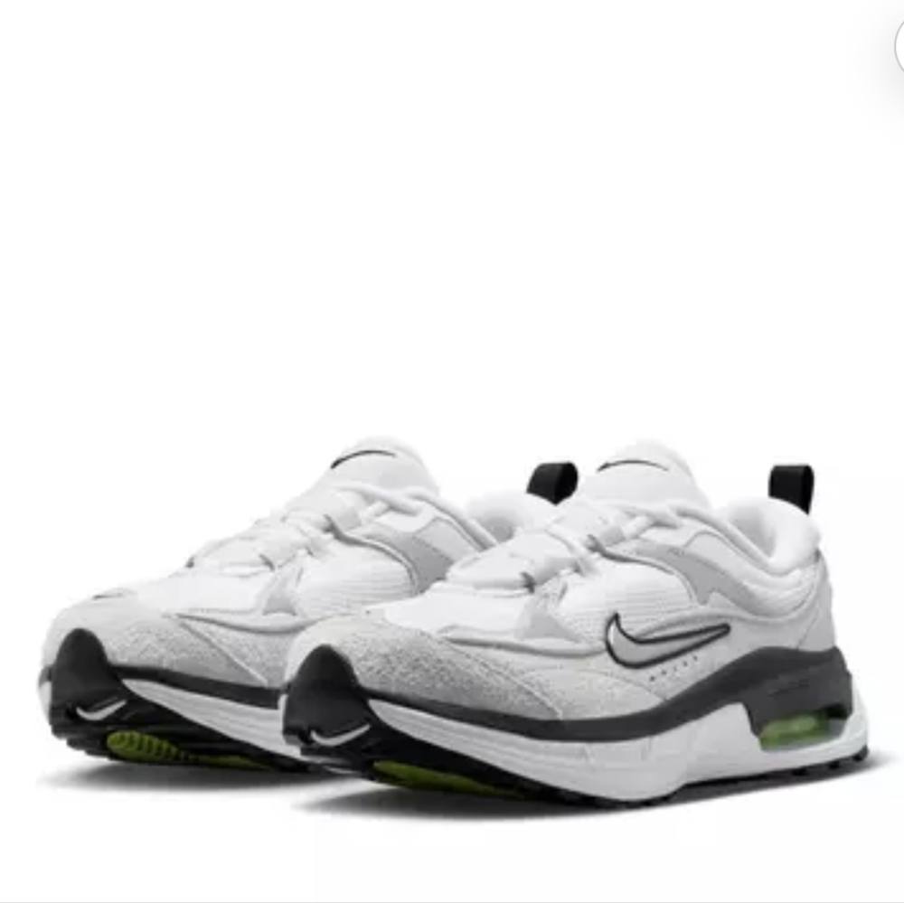 NWT Women's Nike Air Max Bliss White/Metallic Lace-up Shoes Size 10 DZ67-100